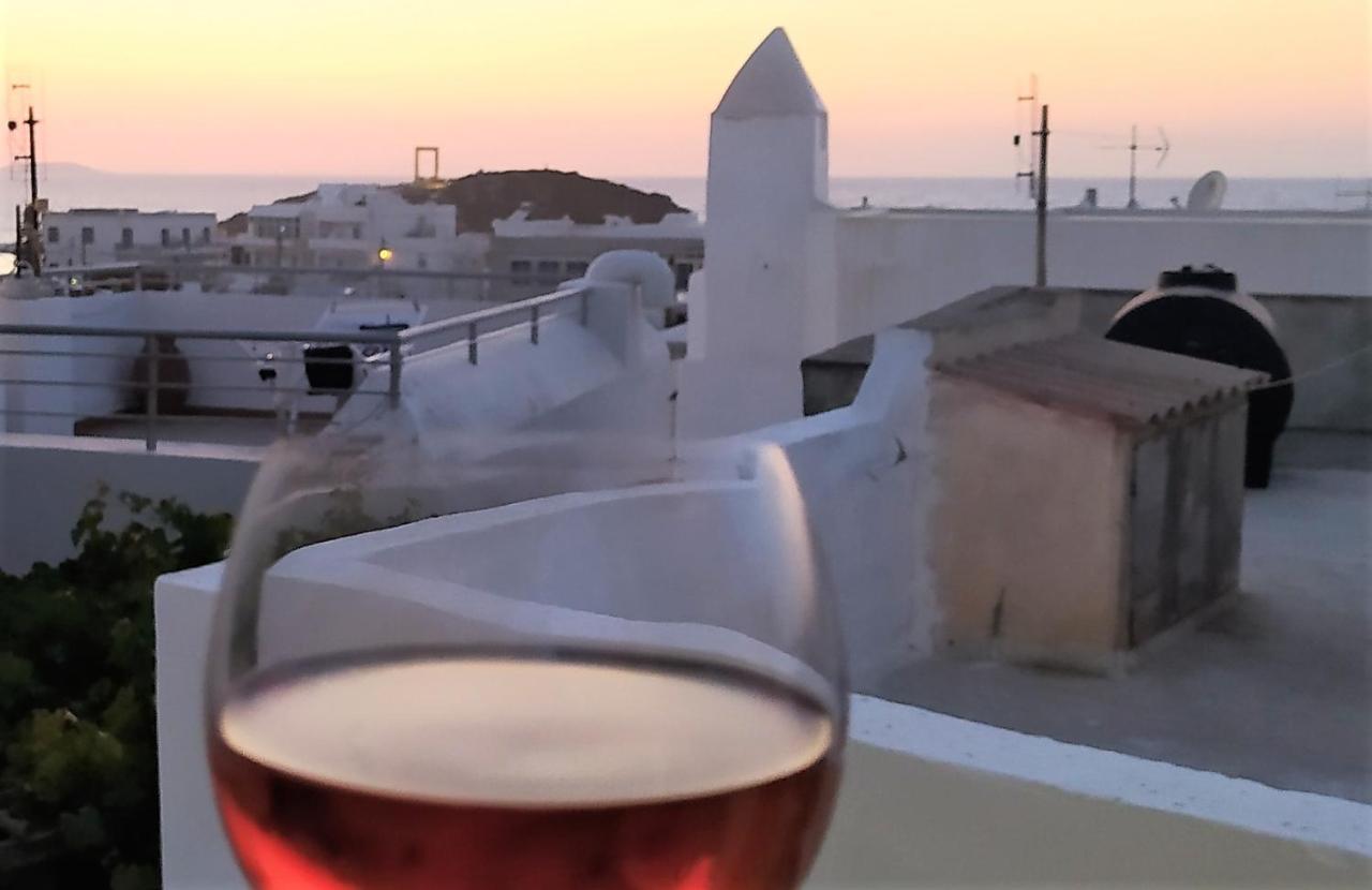 فيلا Naxion Esti - Διαμονή Στην Παλιά Χώρα Της Νάξου Naxos City المظهر الخارجي الصورة